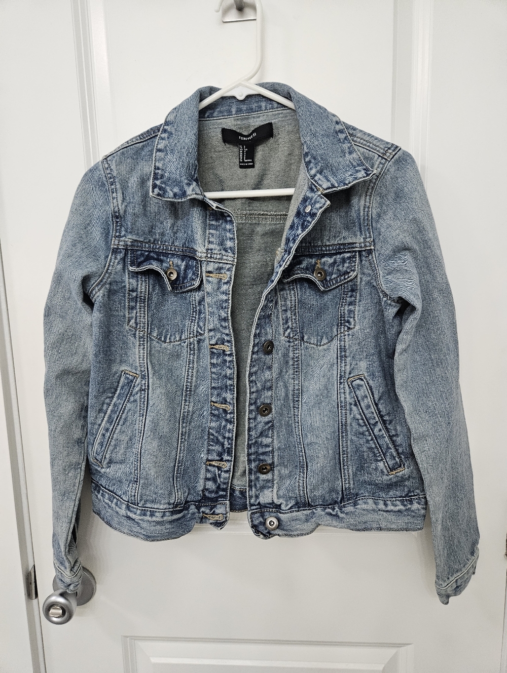 Forever 21 Women's Jean Jacket Small